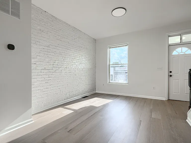 25 S Hilton St — Photo 5