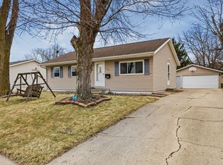 108 Atwood Dr SW, Cedar Rapids, IA 52404