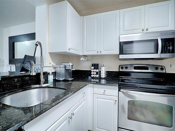 4th image of 2721 Ocean Club Blvd APT 303