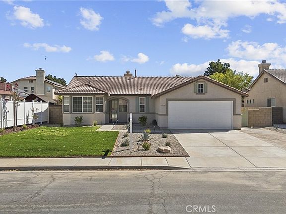 2nd image of 45826 Caledonia Ct