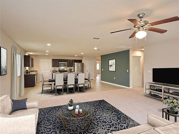 4th image of 11332 River Plantation Dr