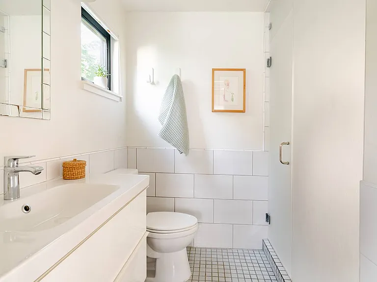 1404 McKinley Ave — Photo 16