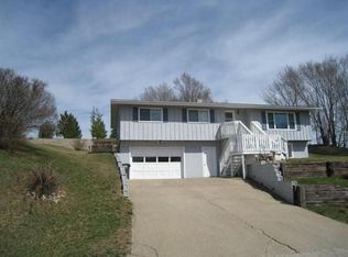 101 W 3rd St, Bronson, IA 51007