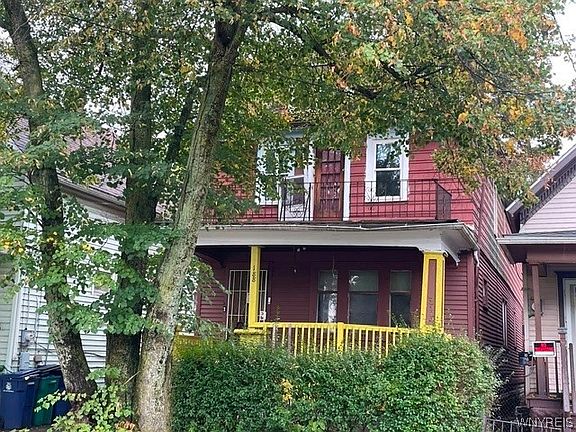2nd image of 188 Strauss St