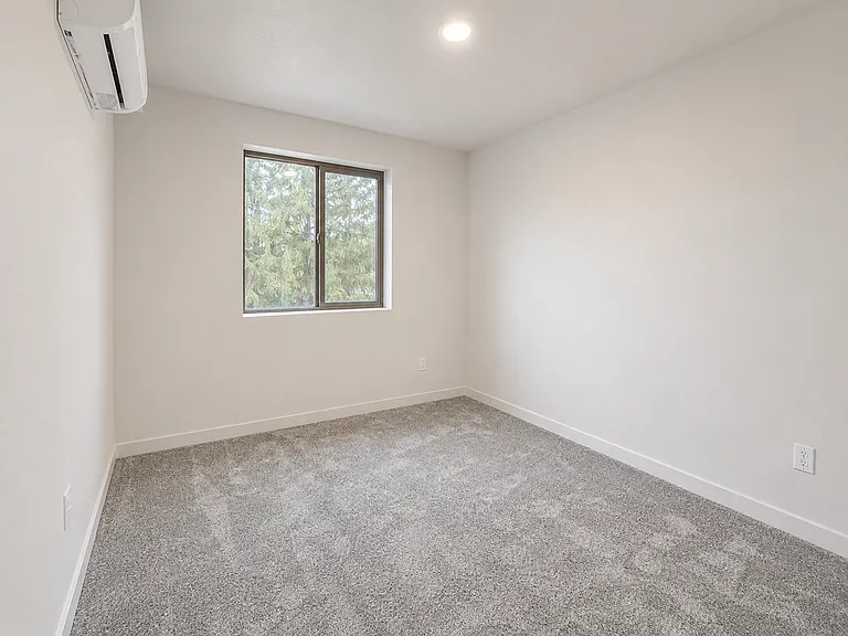 3215 W 7th Ave — Photo 15