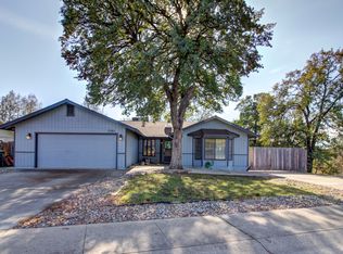 2385 Candlewood Dr, Redding, CA 96003