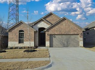 1025 Pitch Pine St, Lake Dallas, TX 75065