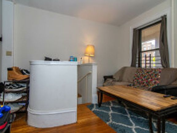 3rd image of 448 Park Dr #11C