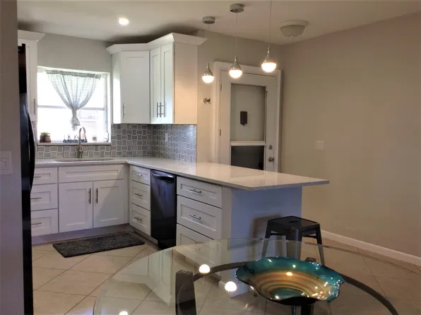 2509 Dudley Drive W #D, West Palm Beach, FL 33415