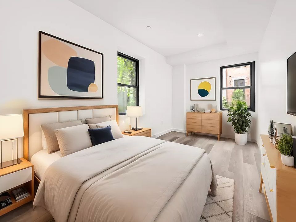 1st image of 239 E 31st St #1