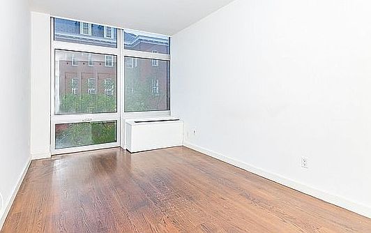 3rd image of 1209 Dekalb Ave #851