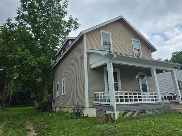 910 Pine St, Springfield, OH 45505