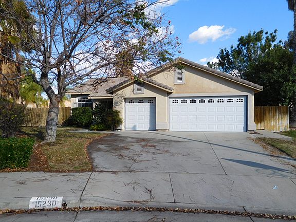 2nd image of 15230 Lake Breeze Cir