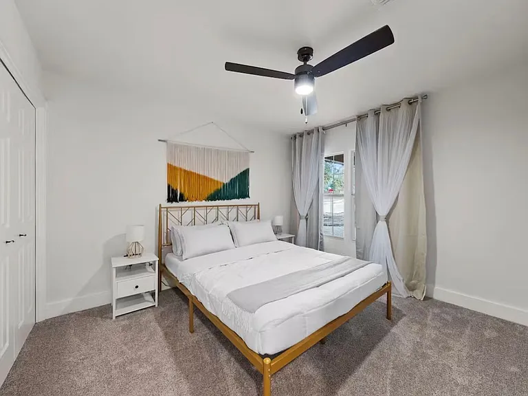 16502 Fox Knl — Photo 25