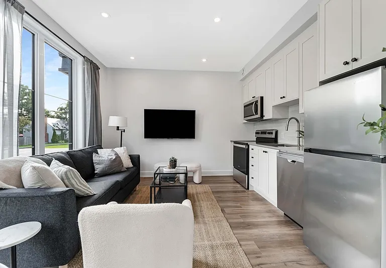 155 Sanford Ave #B — Photo 1