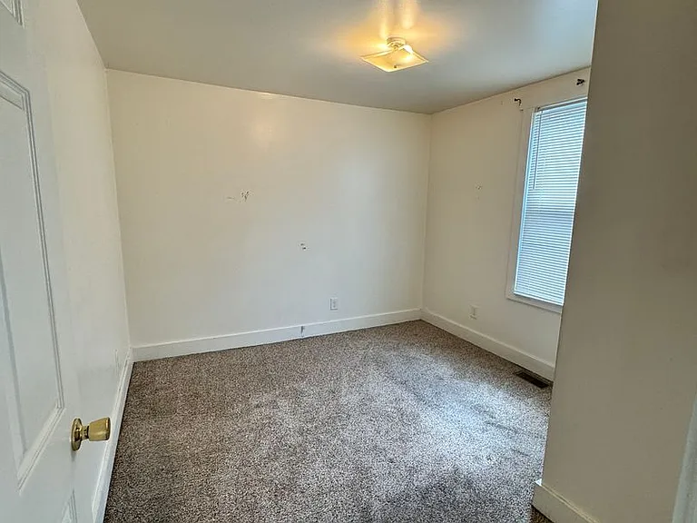 111 Shull St — Photo 18