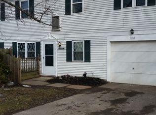 1209 Queens Ave, Brunswick, OH