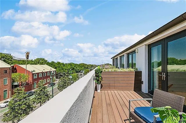 618 N Rampart St #201 — Photo 13
