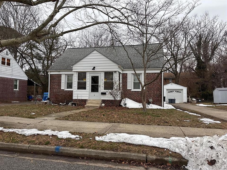 1st image of 5 Dixie Dr
