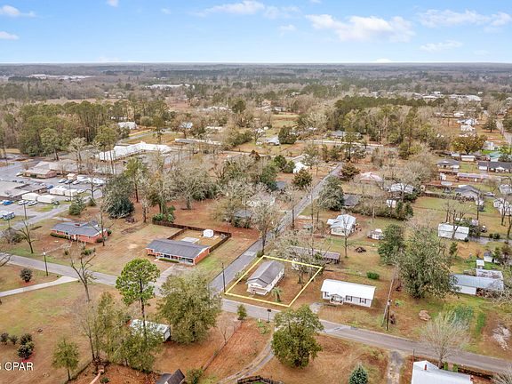 2nd image of 794 2nd St