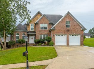 3929 Bentwood Cove Dr, Apison, TN 37302