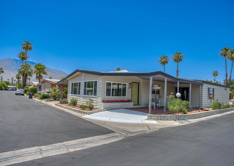 1st image of 257 Laredo Dr