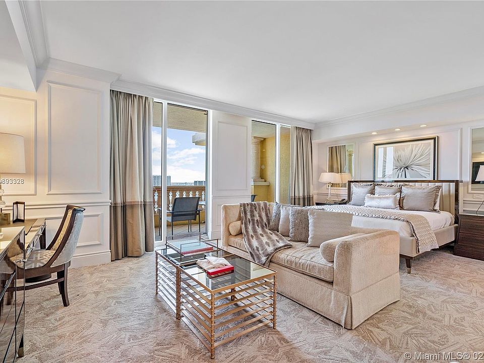 1st image of 17875 Collins Ave #2010