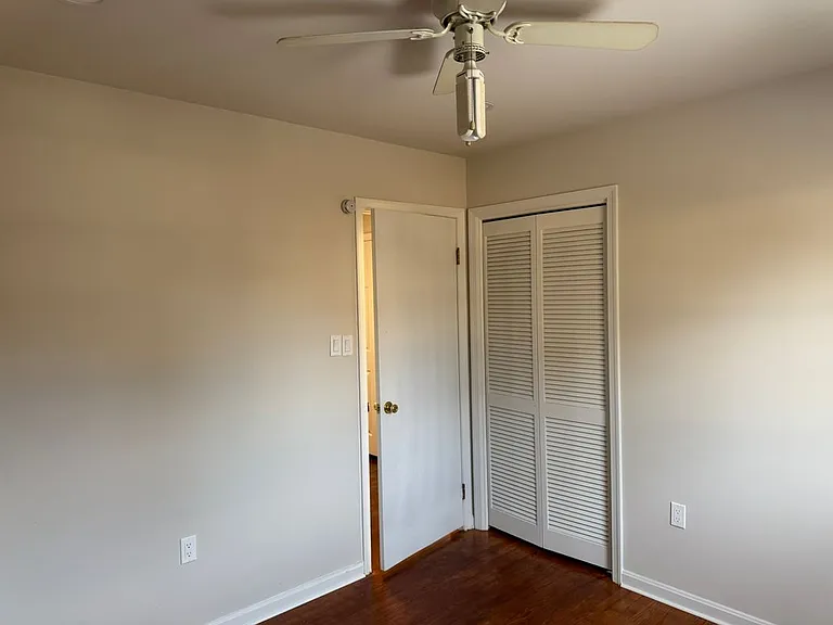 9507 Fort Foote Rd — Photo 11