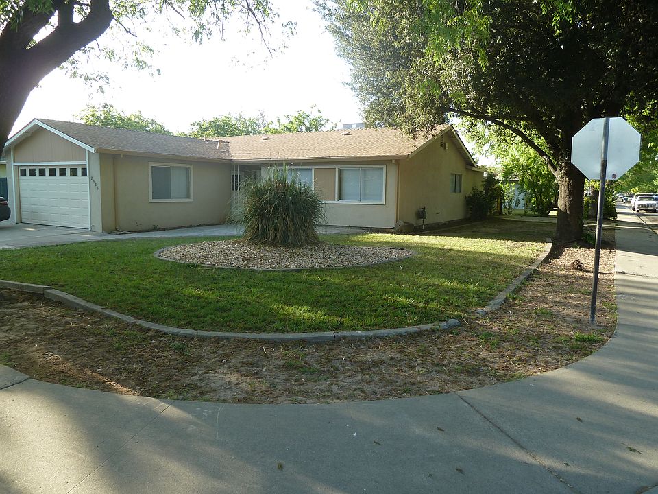2nd image of 2905 Poppypatch Dr