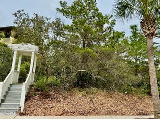 102 Seahill Ave, Panama City Beach, FL 32413