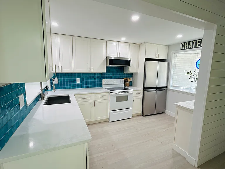 1318 S Miramar Ave #103 — Photo 9