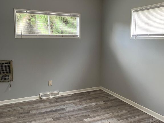 5th image of 1452 E Evelyn Ave