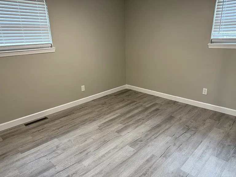 3417 Rainey Rd — Photo 16
