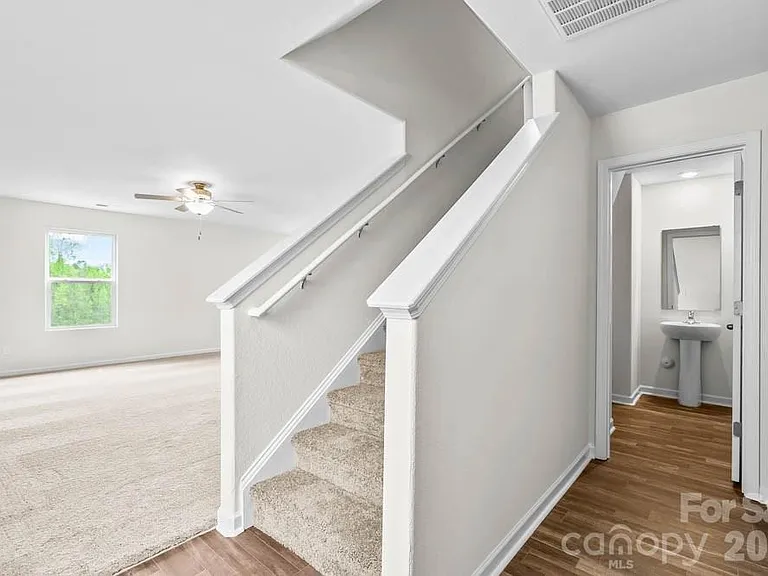1305 Nia Rd #1 — Photo 10