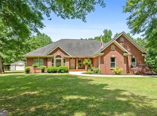 1324 Alabama Rd, Meansville, GA 30256