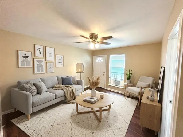 1222 Fenfield Ave #2, San Antonio, TX 78211