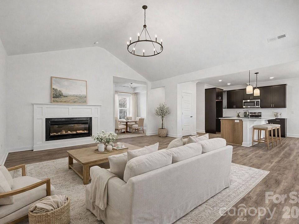 1st image of 3003 Buffet Ln