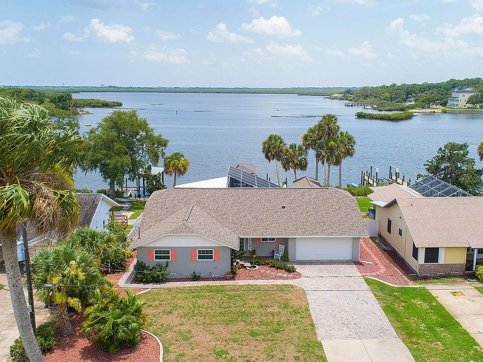 1st image of 19 E Bayshore Dr