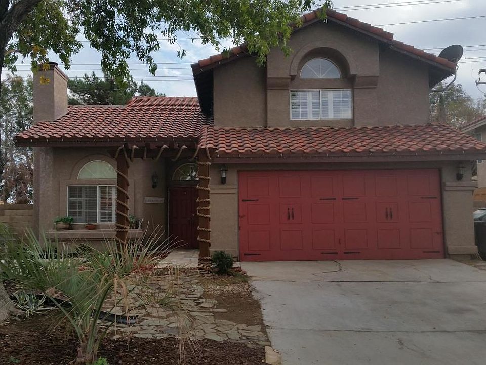 1st image of 608 Tina Ct