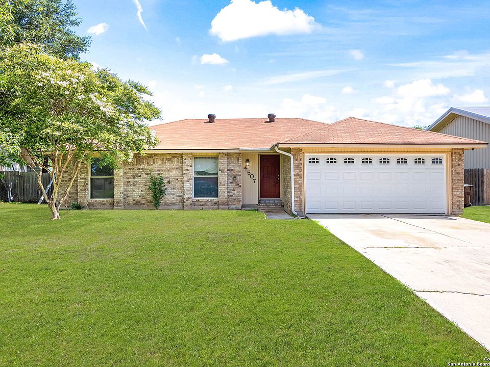 1st image of 4507 LAKEWAY DR