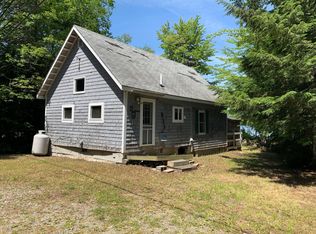 38 Cove Rd, Lincoln, ME 04457