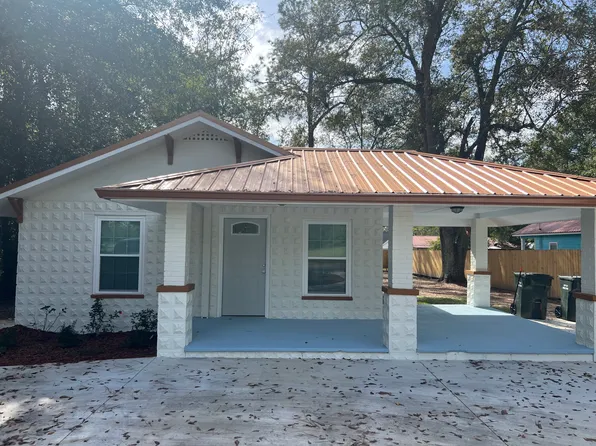 (undisclosed Address), Moultrie, GA 31768