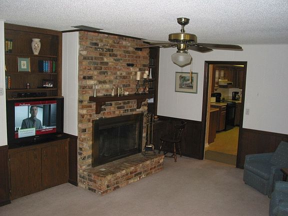 Family Room 2