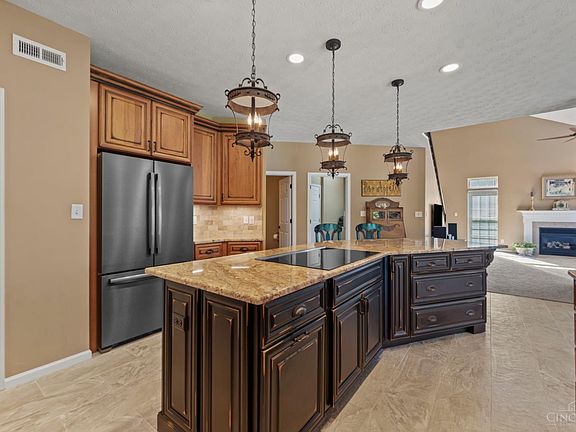 5th image of 7387 Burton Dr