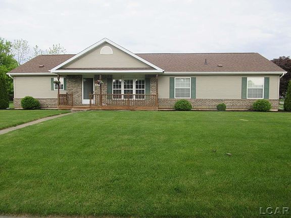 5th image of 800 Derby Dr