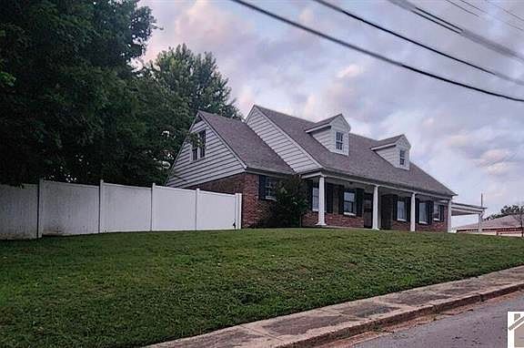 4th image of 718 Moscow Ave