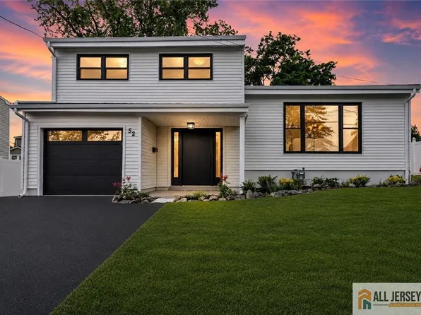 52 Gaub Rd, Old Bridge, NJ 08857