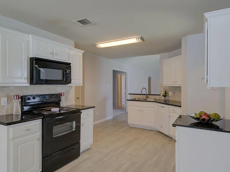 29003 W Pecos River Ct — Photo 7