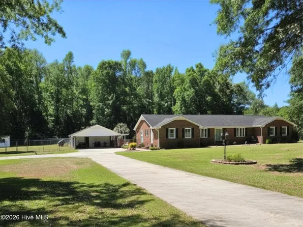 184 Timber Cove Drive, Whiteville, NC 28472