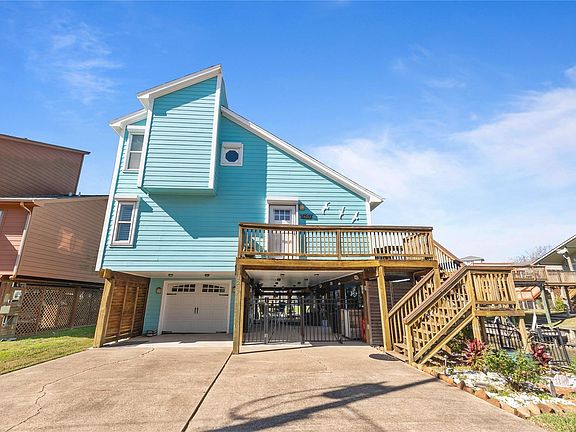 2nd image of 1210 Island Dr